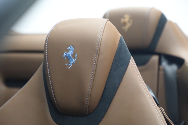 Used 2025 Ferrari Roma Spider for sale $309,900 at Alfa Romeo of Greenwich in Greenwich CT 06830 24