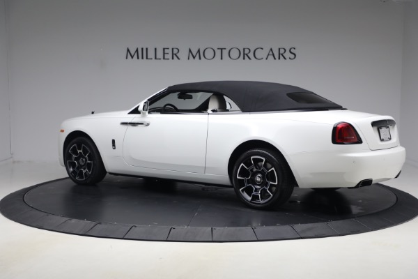 Used 2019 Rolls-Royce Black Badge Dawn for sale $299,900 at Alfa Romeo of Greenwich in Greenwich CT 06830 17