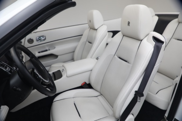 Used 2019 Rolls-Royce Black Badge Dawn for sale $299,900 at Alfa Romeo of Greenwich in Greenwich CT 06830 26