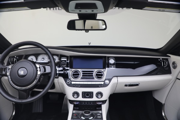 Used 2019 Rolls-Royce Black Badge Dawn for sale $299,900 at Alfa Romeo of Greenwich in Greenwich CT 06830 4