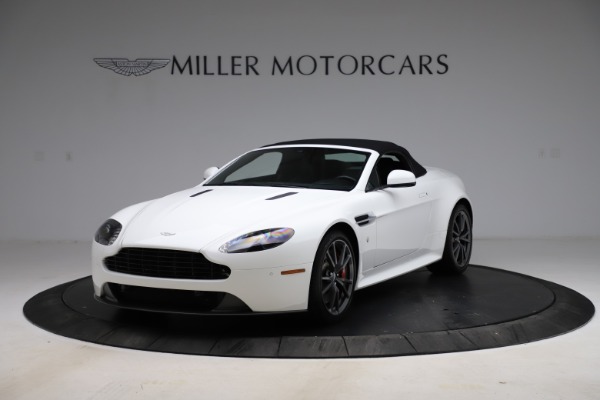Used 2015 Aston Martin V8 Vantage GT Roadster for sale Sold at Alfa Romeo of Greenwich in Greenwich CT 06830 25