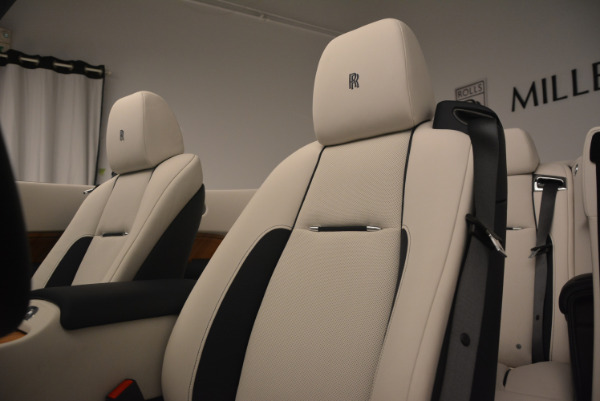 New 2017 Rolls-Royce Dawn for sale Sold at Alfa Romeo of Greenwich in Greenwich CT 06830 28