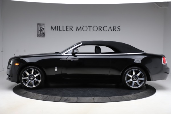 Used 2017 Rolls-Royce Dawn for sale Sold at Alfa Romeo of Greenwich in Greenwich CT 06830 17