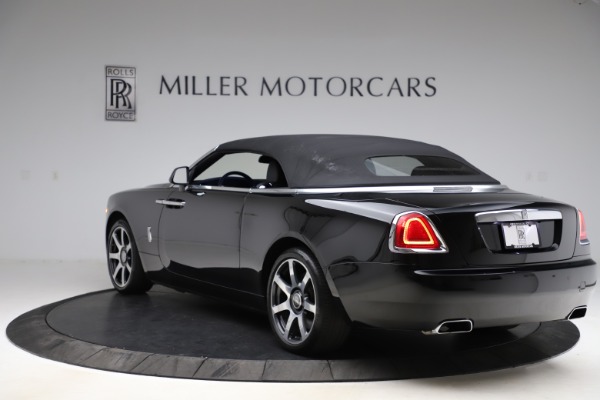 Used 2017 Rolls-Royce Dawn for sale Sold at Alfa Romeo of Greenwich in Greenwich CT 06830 19