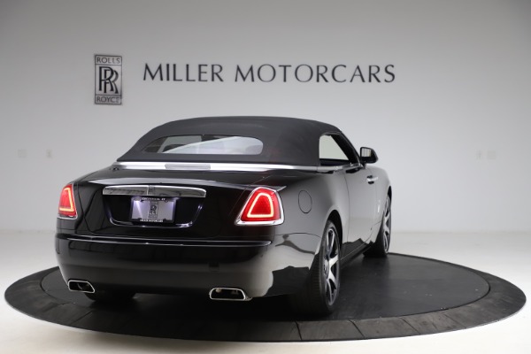 Used 2017 Rolls-Royce Dawn for sale Sold at Alfa Romeo of Greenwich in Greenwich CT 06830 21
