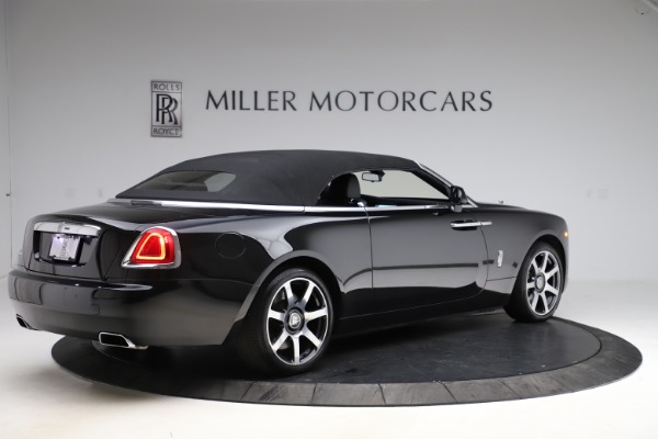 Used 2017 Rolls-Royce Dawn for sale Sold at Alfa Romeo of Greenwich in Greenwich CT 06830 22