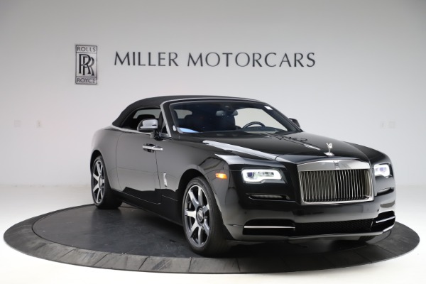 Used 2017 Rolls-Royce Dawn for sale Sold at Alfa Romeo of Greenwich in Greenwich CT 06830 25