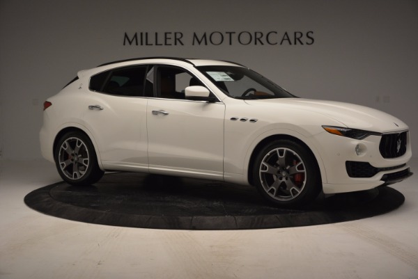 Used 2017 Maserati Levante Q4 for sale Sold at Alfa Romeo of Greenwich in Greenwich CT 06830 10