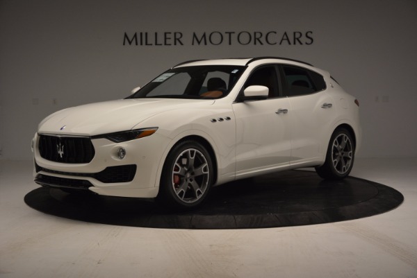 Used 2017 Maserati Levante Q4 for sale Sold at Alfa Romeo of Greenwich in Greenwich CT 06830 2