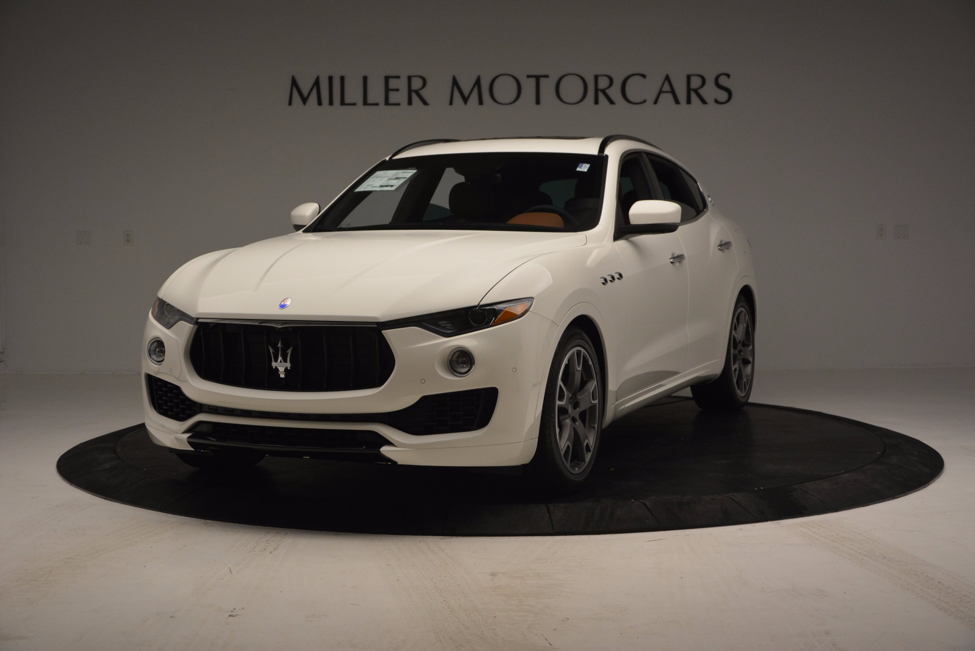 Used 2017 Maserati Levante Q4 for sale Sold at Alfa Romeo of Greenwich in Greenwich CT 06830 1