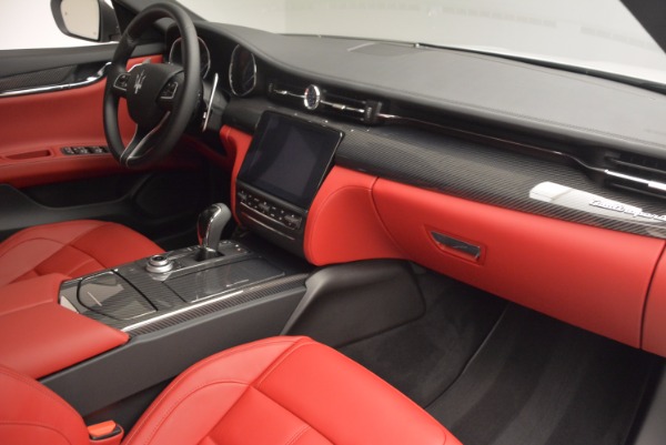 New 2017 Maserati Quattroporte S Q4 GranSport for sale Sold at Alfa Romeo of Greenwich in Greenwich CT 06830 24