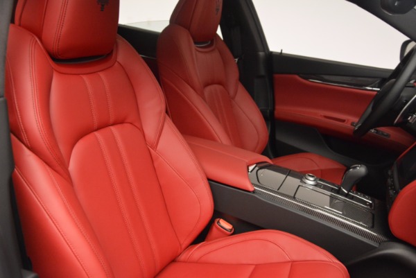 New 2017 Maserati Quattroporte S Q4 GranSport for sale Sold at Alfa Romeo of Greenwich in Greenwich CT 06830 26