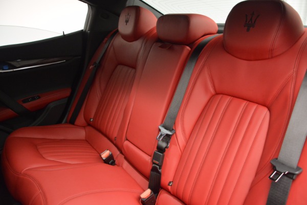 New 2017 Maserati Ghibli S Q4 for sale Sold at Alfa Romeo of Greenwich in Greenwich CT 06830 19