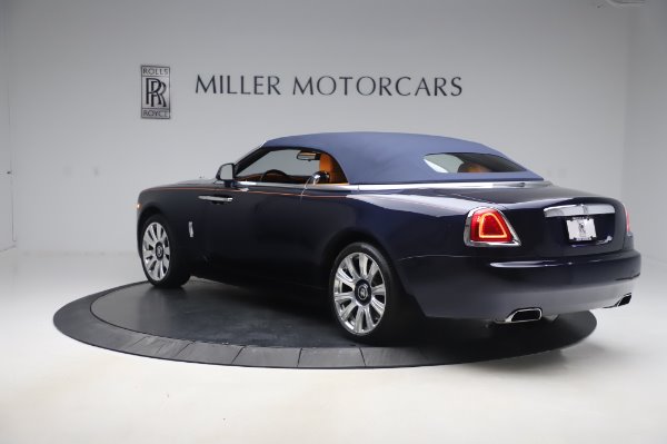 Used 2017 Rolls-Royce Dawn for sale Sold at Alfa Romeo of Greenwich in Greenwich CT 06830 15