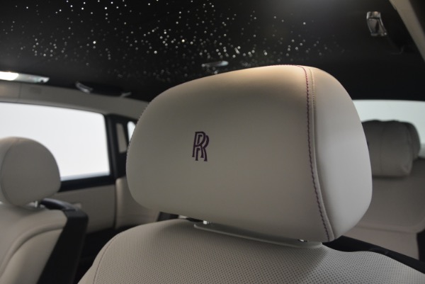 Used 2017 Rolls-Royce Ghost for sale Sold at Alfa Romeo of Greenwich in Greenwich CT 06830 20