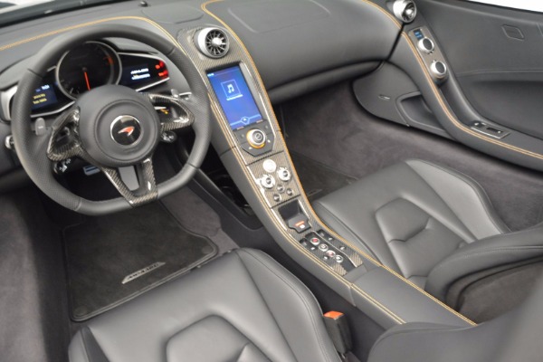 Used 2013 McLaren 12C Spider for sale Sold at Alfa Romeo of Greenwich in Greenwich CT 06830 24