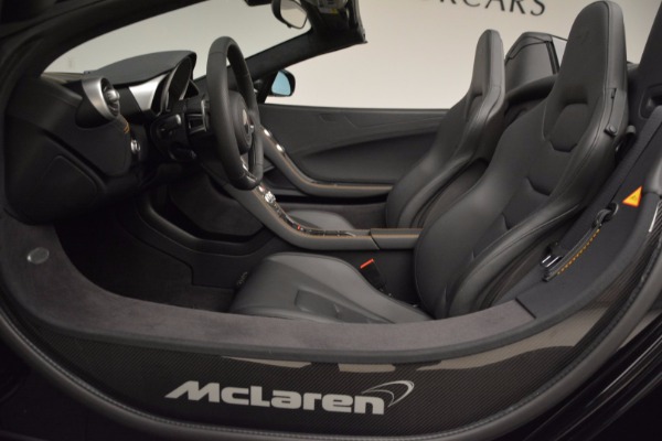 Used 2013 McLaren 12C Spider for sale Sold at Alfa Romeo of Greenwich in Greenwich CT 06830 25