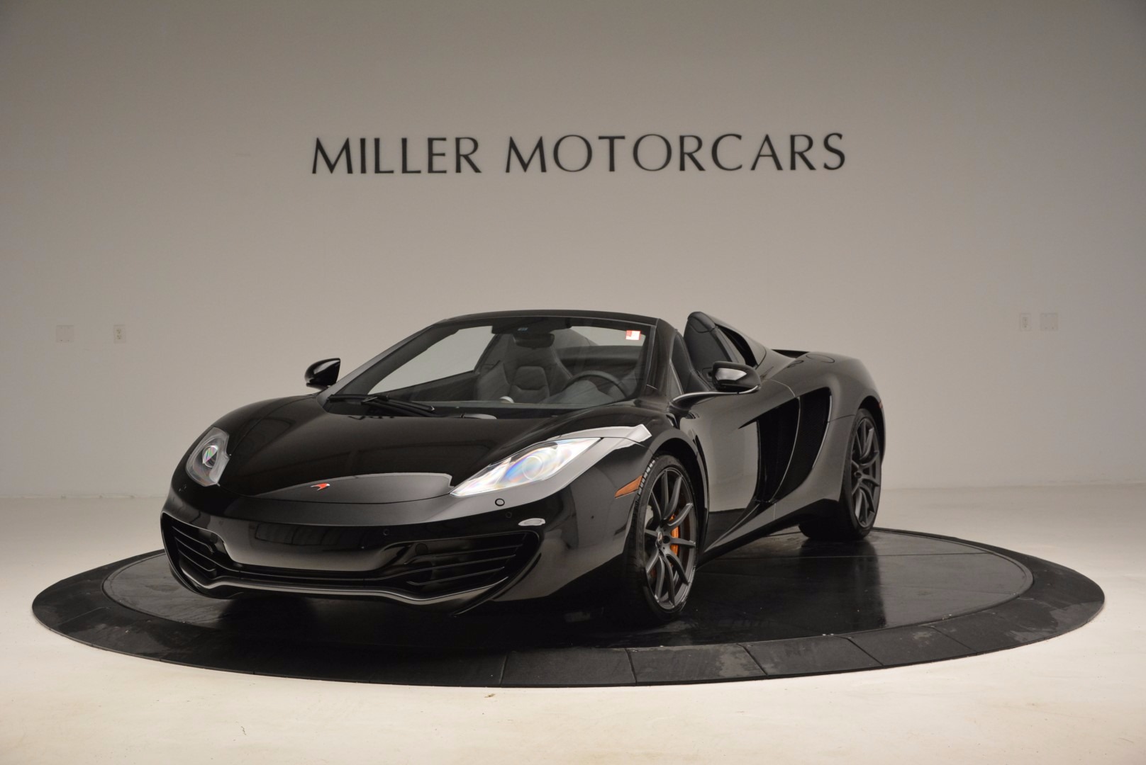 Used 2013 McLaren 12C Spider for sale Sold at Alfa Romeo of Greenwich in Greenwich CT 06830 1