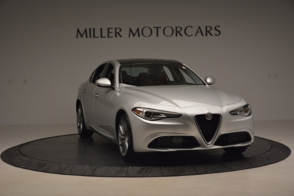 New 2017 Alfa Romeo Giulia Q4 for sale Sold at Alfa Romeo of Greenwich in Greenwich CT 06830 11